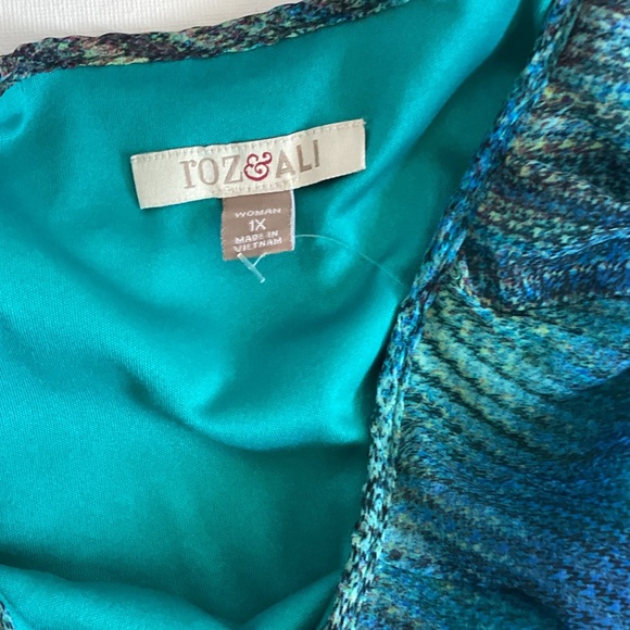 Roz & Ali Teal and Blue Blouse - Picture 5 of 11